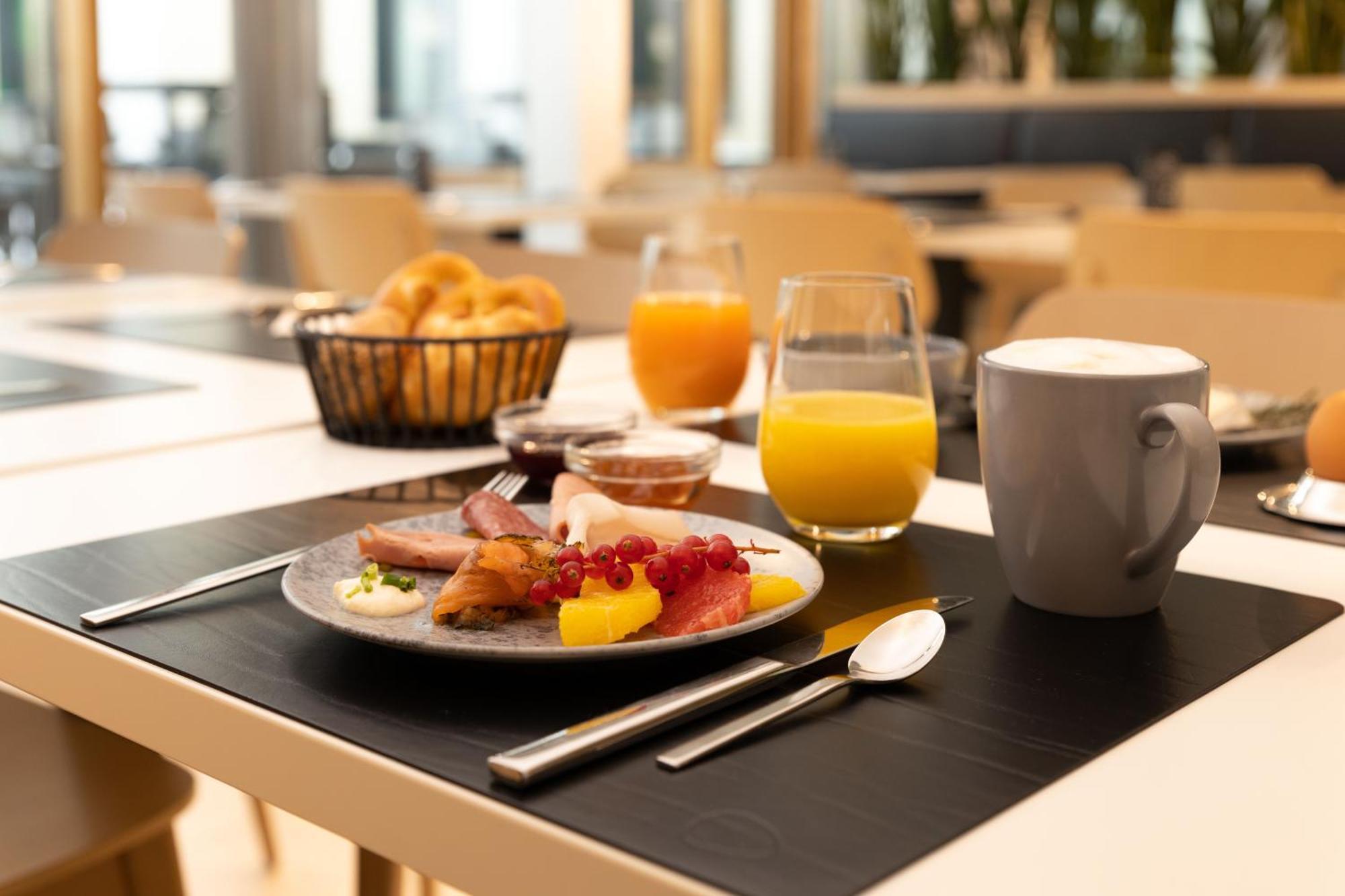 Dekra Congresshotel Wart Altensteig Exteriér fotografie