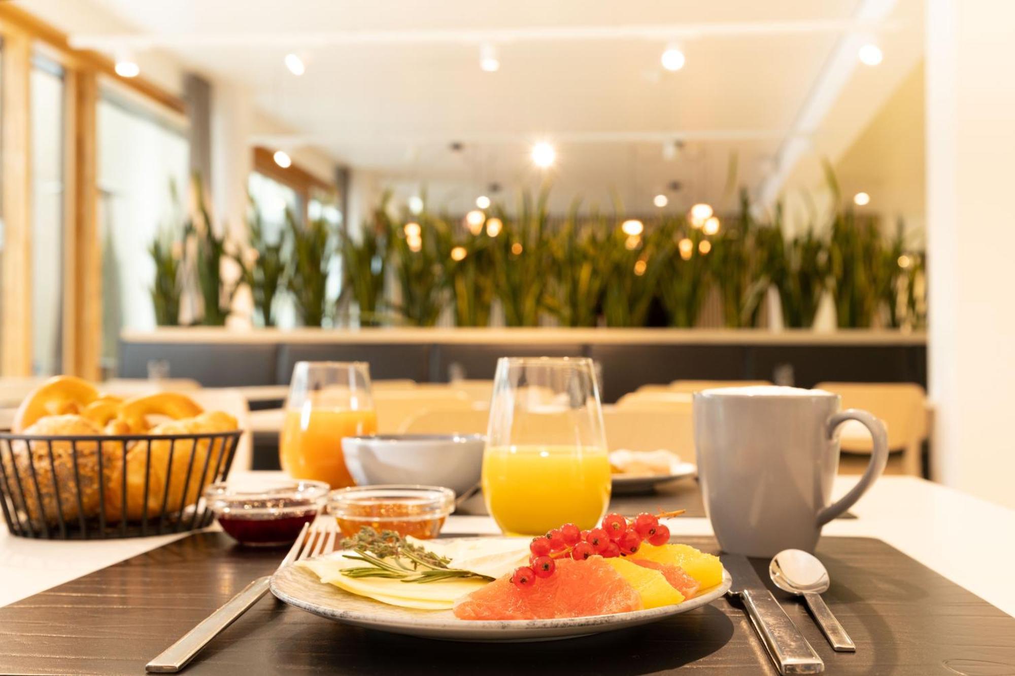 Dekra Congresshotel Wart Altensteig Exteriér fotografie