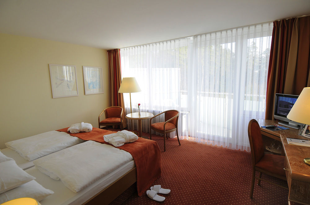 Dekra Congresshotel Wart Altensteig Exteriér fotografie